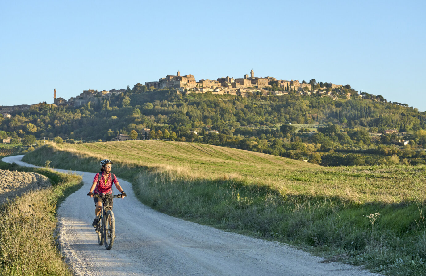 CICLOTURISMO: ESPLORARE IL MONDO SU DUE RUOTE